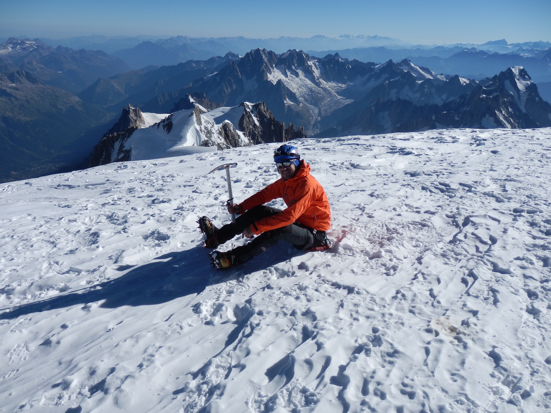 Mt Blanc                    4,809 m